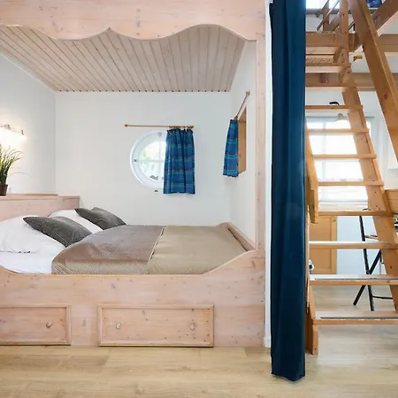 度假居 Luett Drosselhoern 2 拉博埃