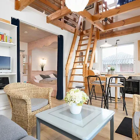 Luett Drosselhoern 2 度假居 *